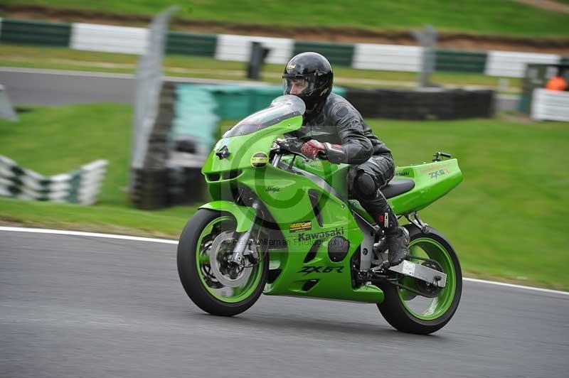 Motorcycle action photographs;Trackday digital images;cadwell;cadwell park photographs;event digital images;eventdigitalimages;motor racing louth lincolnshire;no limits trackdays;peter wileman photography;trackday;trackday photos