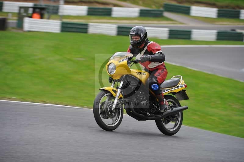 Motorcycle action photographs;Trackday digital images;cadwell;cadwell park photographs;event digital images;eventdigitalimages;motor racing louth lincolnshire;no limits trackdays;peter wileman photography;trackday;trackday photos
