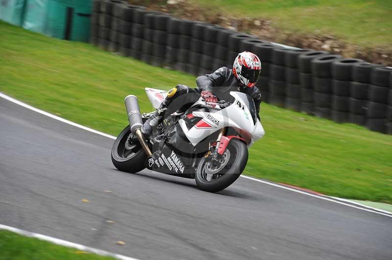 Motorcycle action photographs;Trackday digital images;cadwell;cadwell park photographs;event digital images;eventdigitalimages;motor racing louth lincolnshire;no limits trackdays;peter wileman photography;trackday;trackday photos