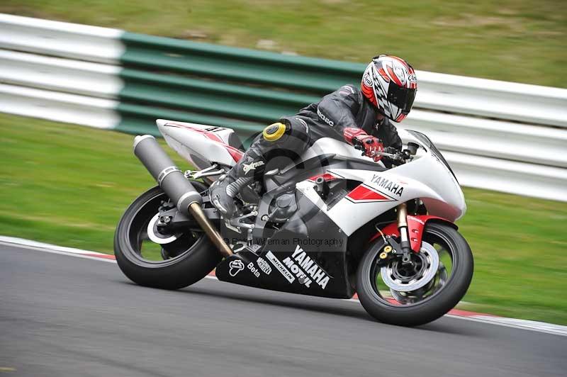 Motorcycle action photographs;Trackday digital images;cadwell;cadwell park photographs;event digital images;eventdigitalimages;motor racing louth lincolnshire;no limits trackdays;peter wileman photography;trackday;trackday photos