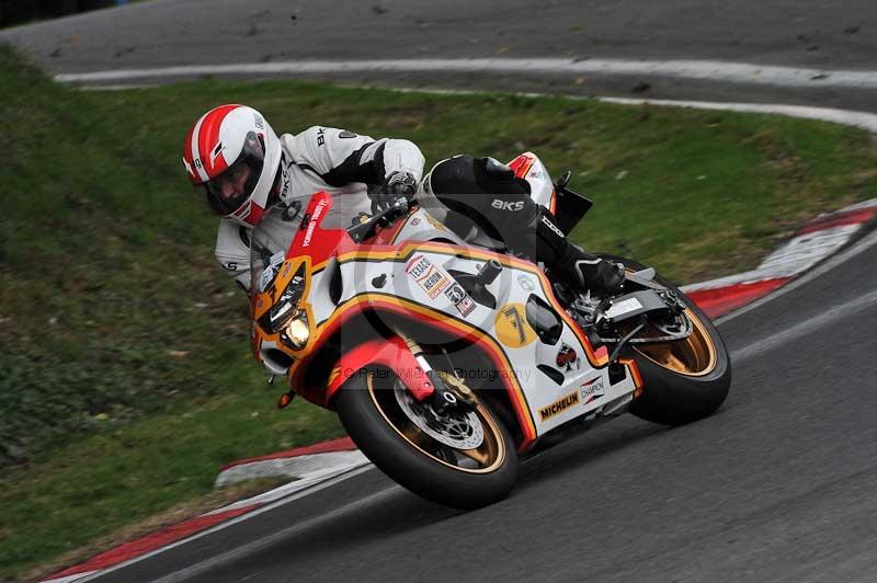 Motorcycle action photographs;Trackday digital images;cadwell;cadwell park photographs;event digital images;eventdigitalimages;motor racing louth lincolnshire;no limits trackdays;peter wileman photography;trackday;trackday photos