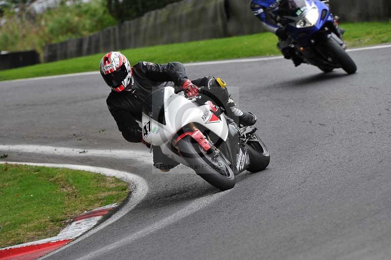 Motorcycle action photographs;Trackday digital images;cadwell;cadwell park photographs;event digital images;eventdigitalimages;motor racing louth lincolnshire;no limits trackdays;peter wileman photography;trackday;trackday photos