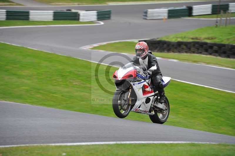 Motorcycle action photographs;Trackday digital images;cadwell;cadwell park photographs;event digital images;eventdigitalimages;motor racing louth lincolnshire;no limits trackdays;peter wileman photography;trackday;trackday photos