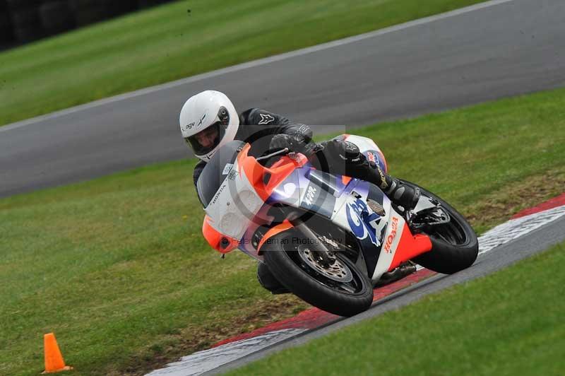 Motorcycle action photographs;Trackday digital images;cadwell;cadwell park photographs;event digital images;eventdigitalimages;motor racing louth lincolnshire;no limits trackdays;peter wileman photography;trackday;trackday photos