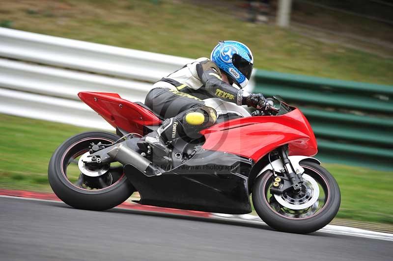 Motorcycle action photographs;Trackday digital images;cadwell;cadwell park photographs;event digital images;eventdigitalimages;motor racing louth lincolnshire;no limits trackdays;peter wileman photography;trackday;trackday photos