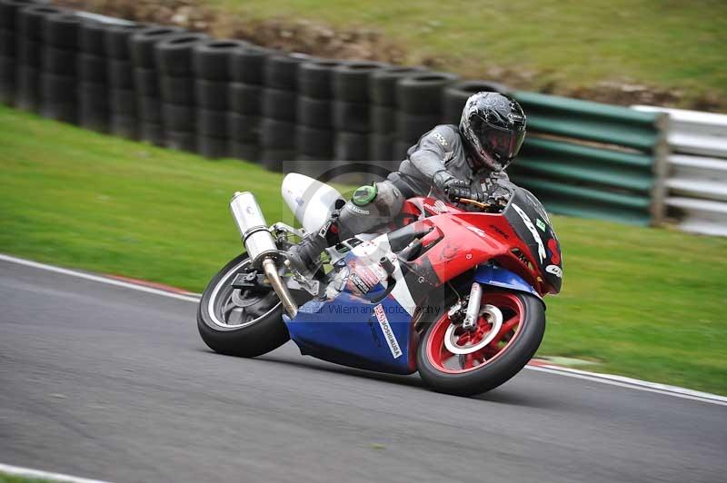 Motorcycle action photographs;Trackday digital images;cadwell;cadwell park photographs;event digital images;eventdigitalimages;motor racing louth lincolnshire;no limits trackdays;peter wileman photography;trackday;trackday photos