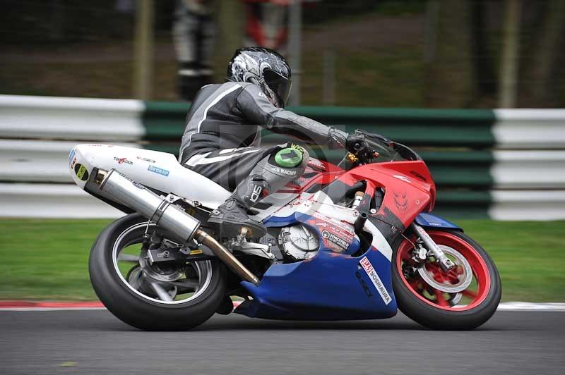Motorcycle action photographs;Trackday digital images;cadwell;cadwell park photographs;event digital images;eventdigitalimages;motor racing louth lincolnshire;no limits trackdays;peter wileman photography;trackday;trackday photos