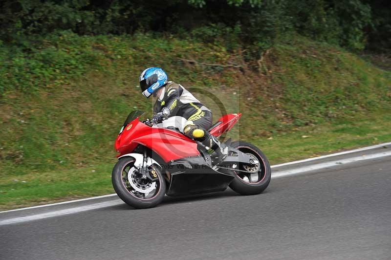 Motorcycle action photographs;Trackday digital images;cadwell;cadwell park photographs;event digital images;eventdigitalimages;motor racing louth lincolnshire;no limits trackdays;peter wileman photography;trackday;trackday photos