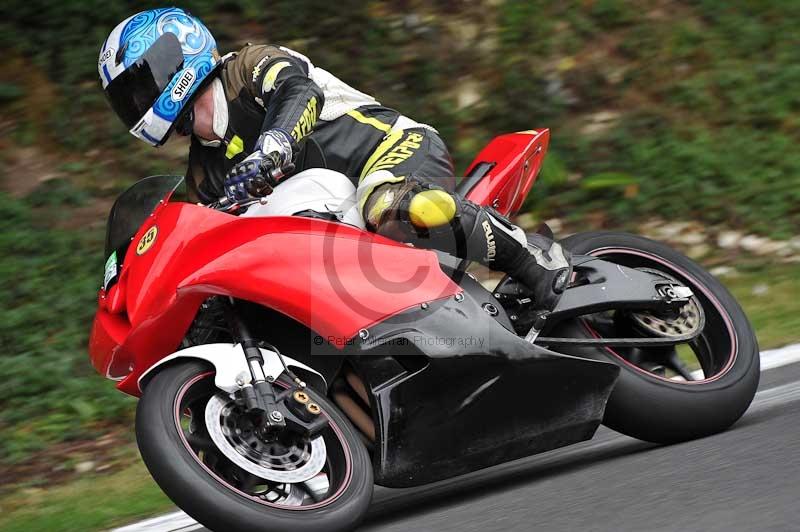 Motorcycle action photographs;Trackday digital images;cadwell;cadwell park photographs;event digital images;eventdigitalimages;motor racing louth lincolnshire;no limits trackdays;peter wileman photography;trackday;trackday photos