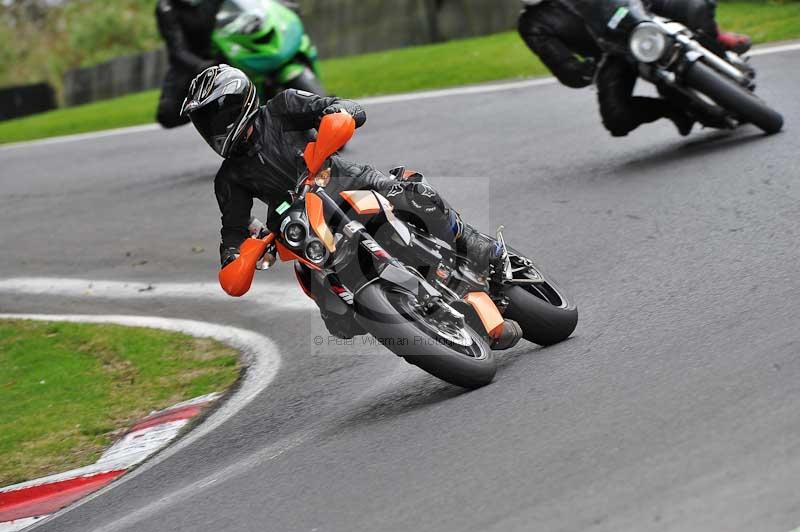 Motorcycle action photographs;Trackday digital images;cadwell;cadwell park photographs;event digital images;eventdigitalimages;motor racing louth lincolnshire;no limits trackdays;peter wileman photography;trackday;trackday photos