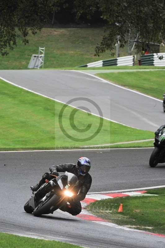 Motorcycle action photographs;Trackday digital images;cadwell;cadwell park photographs;event digital images;eventdigitalimages;motor racing louth lincolnshire;no limits trackdays;peter wileman photography;trackday;trackday photos