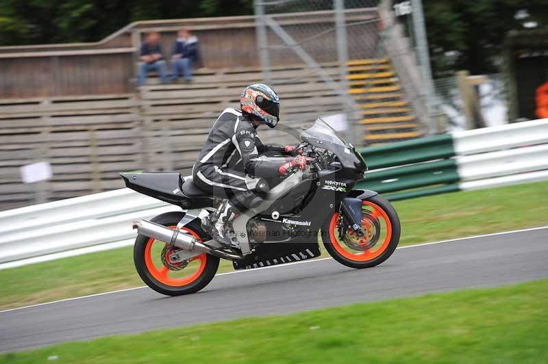Motorcycle action photographs;Trackday digital images;cadwell;cadwell park photographs;event digital images;eventdigitalimages;motor racing louth lincolnshire;no limits trackdays;peter wileman photography;trackday;trackday photos