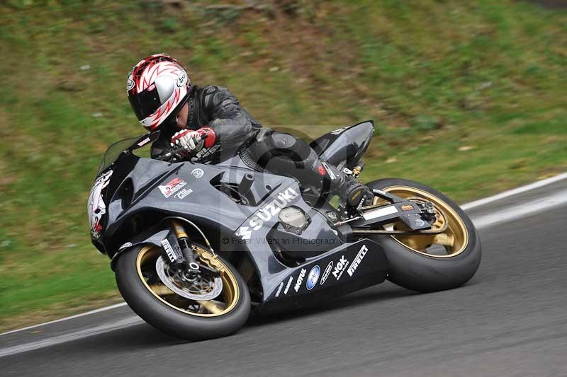 Motorcycle action photographs;Trackday digital images;cadwell;cadwell park photographs;event digital images;eventdigitalimages;motor racing louth lincolnshire;no limits trackdays;peter wileman photography;trackday;trackday photos