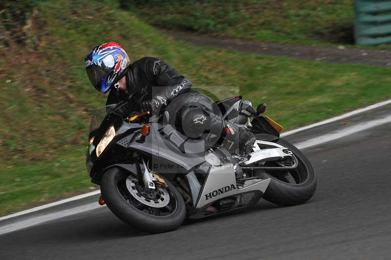 Motorcycle action photographs;Trackday digital images;cadwell;cadwell park photographs;event digital images;eventdigitalimages;motor racing louth lincolnshire;no limits trackdays;peter wileman photography;trackday;trackday photos