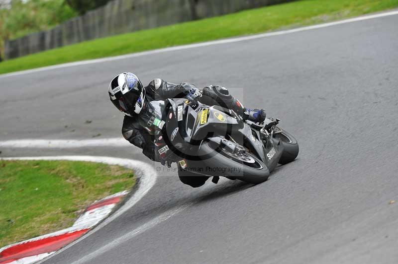 Motorcycle action photographs;Trackday digital images;cadwell;cadwell park photographs;event digital images;eventdigitalimages;motor racing louth lincolnshire;no limits trackdays;peter wileman photography;trackday;trackday photos