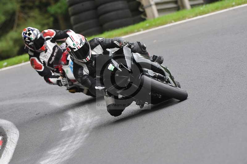 Motorcycle action photographs;Trackday digital images;cadwell;cadwell park photographs;event digital images;eventdigitalimages;motor racing louth lincolnshire;no limits trackdays;peter wileman photography;trackday;trackday photos