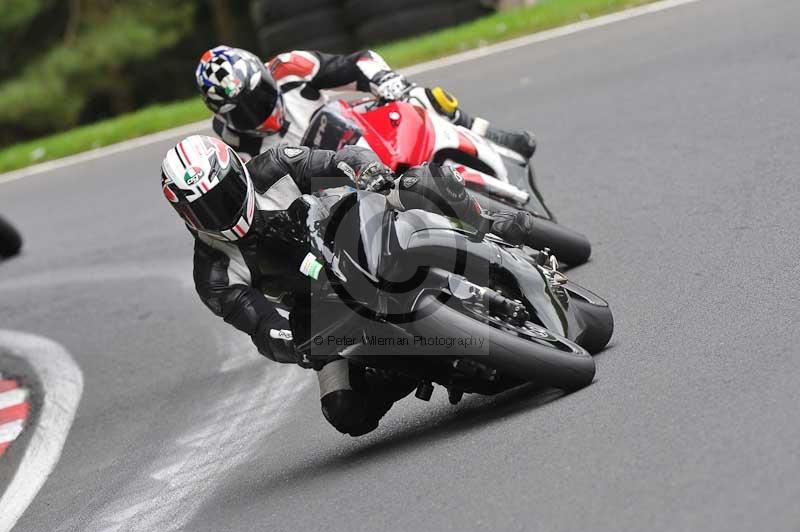 Motorcycle action photographs;Trackday digital images;cadwell;cadwell park photographs;event digital images;eventdigitalimages;motor racing louth lincolnshire;no limits trackdays;peter wileman photography;trackday;trackday photos