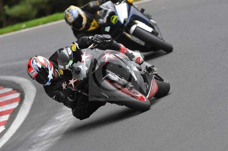 Motorcycle action photographs;Trackday digital images;cadwell;cadwell park photographs;event digital images;eventdigitalimages;motor racing louth lincolnshire;no limits trackdays;peter wileman photography;trackday;trackday photos