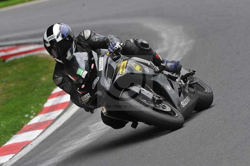 Motorcycle action photographs;Trackday digital images;cadwell;cadwell park photographs;event digital images;eventdigitalimages;motor racing louth lincolnshire;no limits trackdays;peter wileman photography;trackday;trackday photos