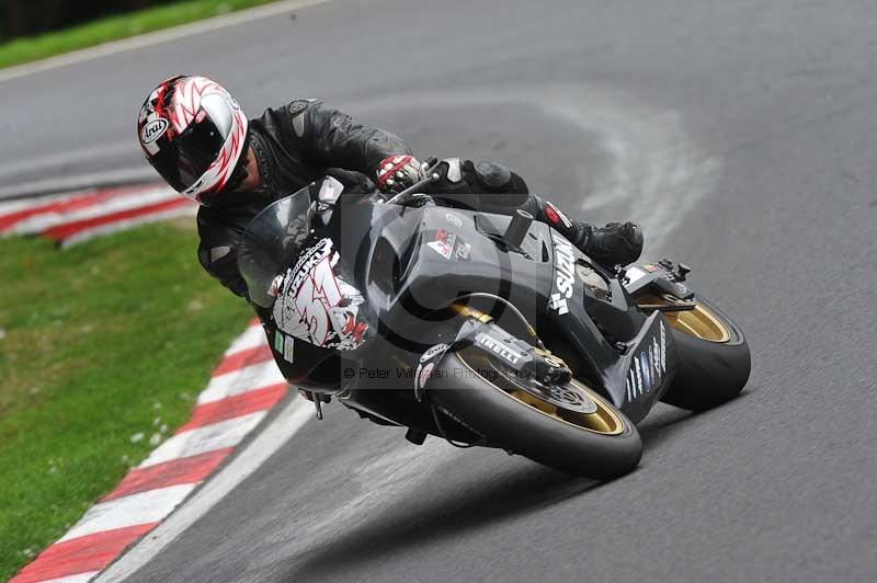 Motorcycle action photographs;Trackday digital images;cadwell;cadwell park photographs;event digital images;eventdigitalimages;motor racing louth lincolnshire;no limits trackdays;peter wileman photography;trackday;trackday photos