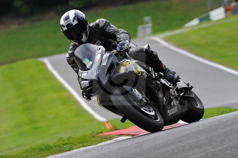 Motorcycle action photographs;Trackday digital images;cadwell;cadwell park photographs;event digital images;eventdigitalimages;motor racing louth lincolnshire;no limits trackdays;peter wileman photography;trackday;trackday photos