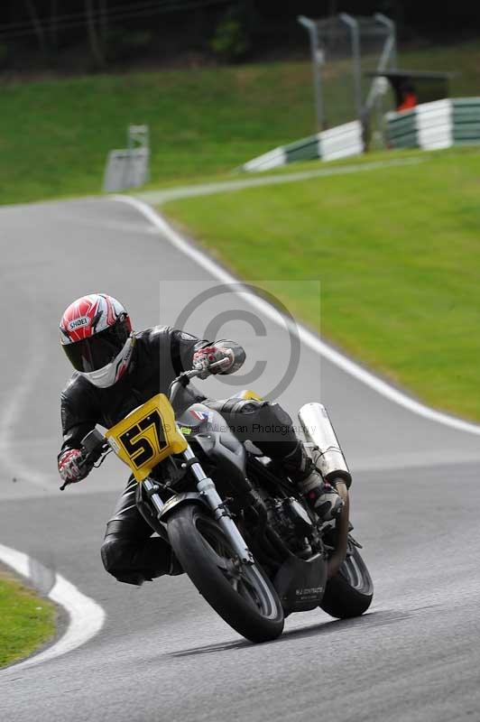 Motorcycle action photographs;Trackday digital images;cadwell;cadwell park photographs;event digital images;eventdigitalimages;motor racing louth lincolnshire;no limits trackdays;peter wileman photography;trackday;trackday photos