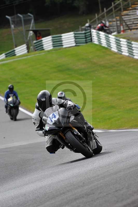 Motorcycle action photographs;Trackday digital images;cadwell;cadwell park photographs;event digital images;eventdigitalimages;motor racing louth lincolnshire;no limits trackdays;peter wileman photography;trackday;trackday photos