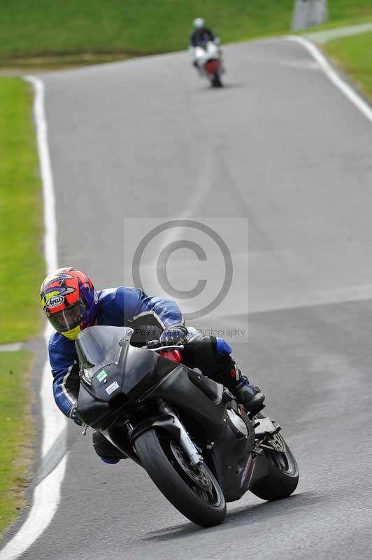 Motorcycle action photographs;Trackday digital images;cadwell;cadwell park photographs;event digital images;eventdigitalimages;motor racing louth lincolnshire;no limits trackdays;peter wileman photography;trackday;trackday photos