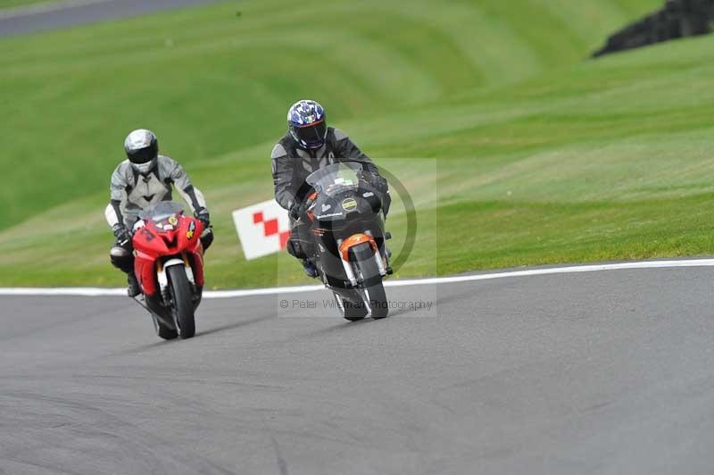 Motorcycle action photographs;Trackday digital images;cadwell;cadwell park photographs;event digital images;eventdigitalimages;motor racing louth lincolnshire;no limits trackdays;peter wileman photography;trackday;trackday photos