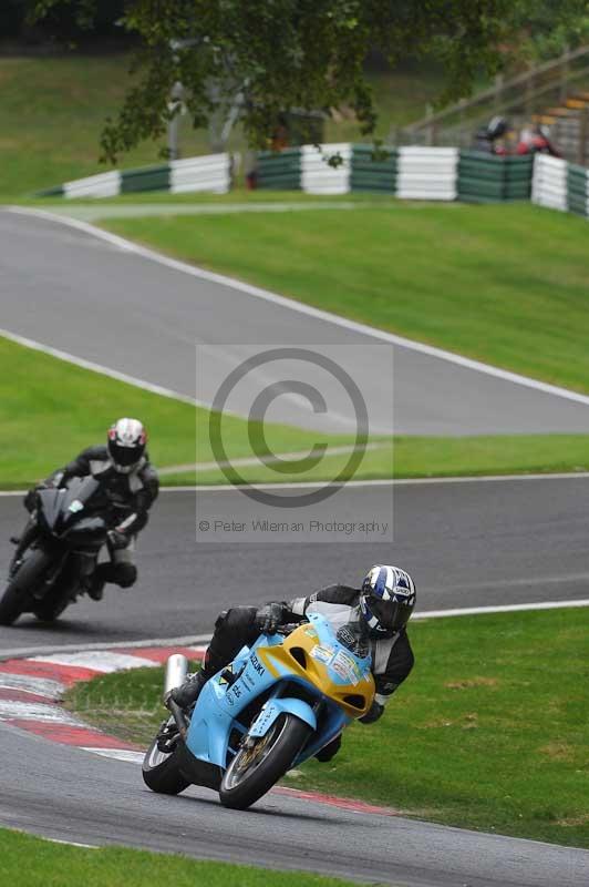 Motorcycle action photographs;Trackday digital images;cadwell;cadwell park photographs;event digital images;eventdigitalimages;motor racing louth lincolnshire;no limits trackdays;peter wileman photography;trackday;trackday photos