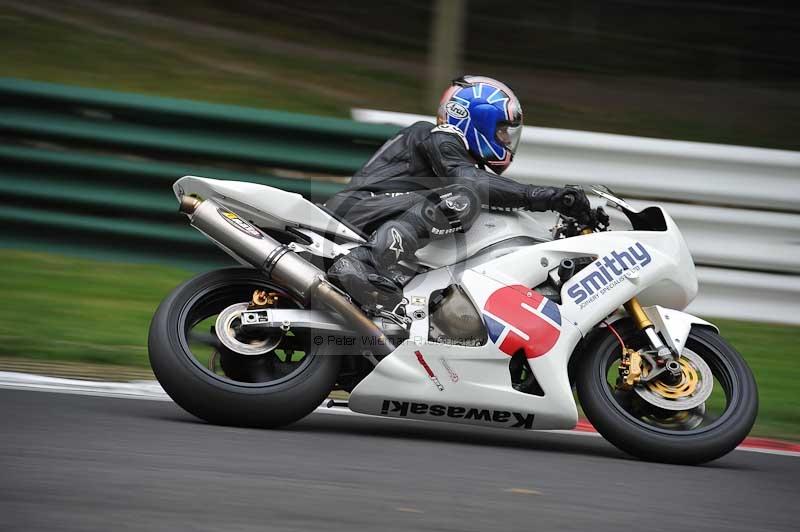 Motorcycle action photographs;Trackday digital images;cadwell;cadwell park photographs;event digital images;eventdigitalimages;motor racing louth lincolnshire;no limits trackdays;peter wileman photography;trackday;trackday photos