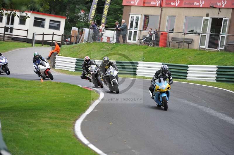 Motorcycle action photographs;Trackday digital images;cadwell;cadwell park photographs;event digital images;eventdigitalimages;motor racing louth lincolnshire;no limits trackdays;peter wileman photography;trackday;trackday photos