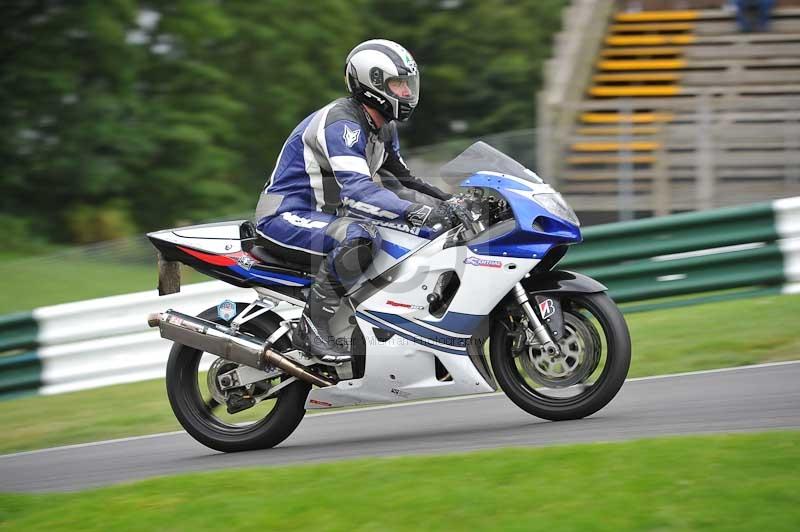Motorcycle action photographs;Trackday digital images;cadwell;cadwell park photographs;event digital images;eventdigitalimages;motor racing louth lincolnshire;no limits trackdays;peter wileman photography;trackday;trackday photos