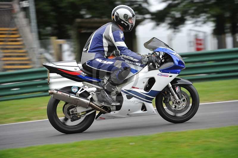 Motorcycle action photographs;Trackday digital images;cadwell;cadwell park photographs;event digital images;eventdigitalimages;motor racing louth lincolnshire;no limits trackdays;peter wileman photography;trackday;trackday photos