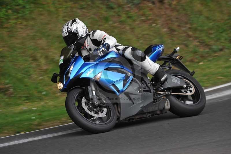 Motorcycle action photographs;Trackday digital images;cadwell;cadwell park photographs;event digital images;eventdigitalimages;motor racing louth lincolnshire;no limits trackdays;peter wileman photography;trackday;trackday photos