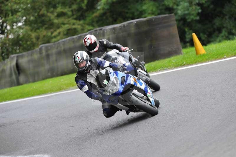 Motorcycle action photographs;Trackday digital images;cadwell;cadwell park photographs;event digital images;eventdigitalimages;motor racing louth lincolnshire;no limits trackdays;peter wileman photography;trackday;trackday photos