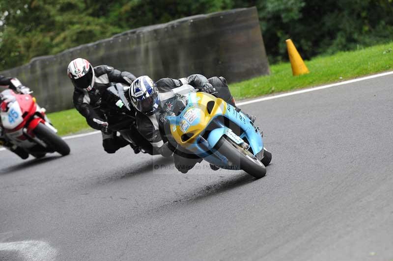 Motorcycle action photographs;Trackday digital images;cadwell;cadwell park photographs;event digital images;eventdigitalimages;motor racing louth lincolnshire;no limits trackdays;peter wileman photography;trackday;trackday photos