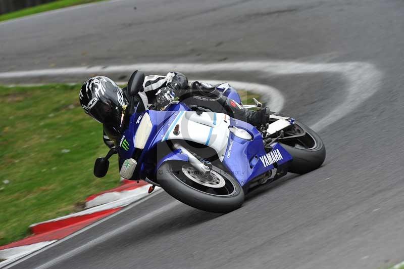 Motorcycle action photographs;Trackday digital images;cadwell;cadwell park photographs;event digital images;eventdigitalimages;motor racing louth lincolnshire;no limits trackdays;peter wileman photography;trackday;trackday photos