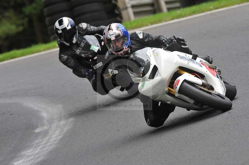 Motorcycle action photographs;Trackday digital images;cadwell;cadwell park photographs;event digital images;eventdigitalimages;motor racing louth lincolnshire;no limits trackdays;peter wileman photography;trackday;trackday photos