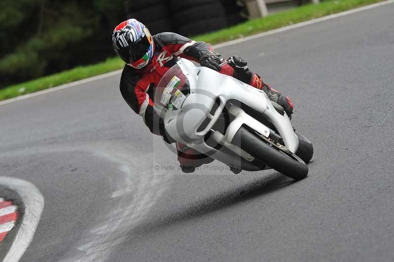Motorcycle action photographs;Trackday digital images;cadwell;cadwell park photographs;event digital images;eventdigitalimages;motor racing louth lincolnshire;no limits trackdays;peter wileman photography;trackday;trackday photos