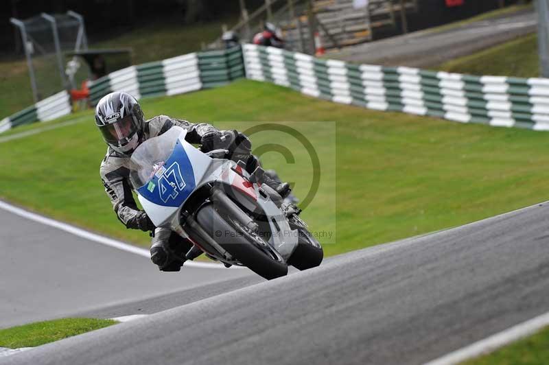 Motorcycle action photographs;Trackday digital images;cadwell;cadwell park photographs;event digital images;eventdigitalimages;motor racing louth lincolnshire;no limits trackdays;peter wileman photography;trackday;trackday photos