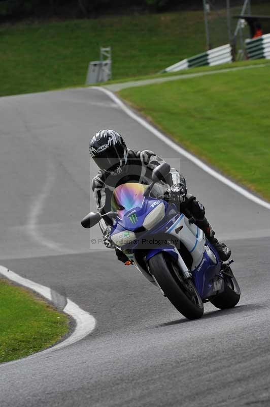 Motorcycle action photographs;Trackday digital images;cadwell;cadwell park photographs;event digital images;eventdigitalimages;motor racing louth lincolnshire;no limits trackdays;peter wileman photography;trackday;trackday photos