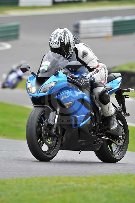 Motorcycle action photographs;Trackday digital images;cadwell;cadwell park photographs;event digital images;eventdigitalimages;motor racing louth lincolnshire;no limits trackdays;peter wileman photography;trackday;trackday photos
