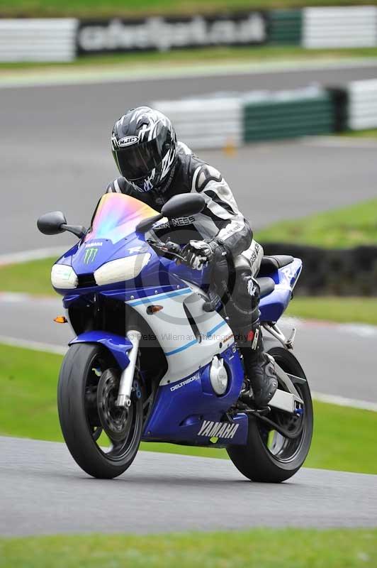 Motorcycle action photographs;Trackday digital images;cadwell;cadwell park photographs;event digital images;eventdigitalimages;motor racing louth lincolnshire;no limits trackdays;peter wileman photography;trackday;trackday photos