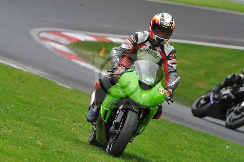 Motorcycle action photographs;Trackday digital images;cadwell;cadwell park photographs;event digital images;eventdigitalimages;motor racing louth lincolnshire;no limits trackdays;peter wileman photography;trackday;trackday photos