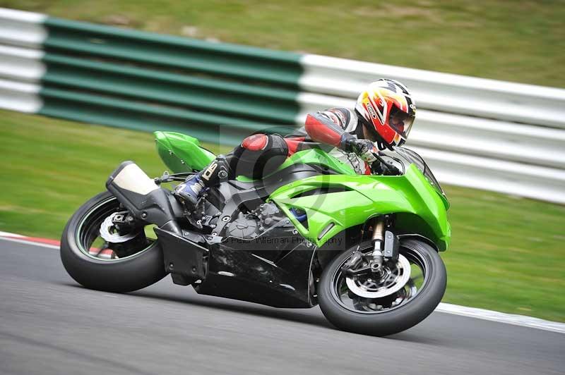 Motorcycle action photographs;Trackday digital images;cadwell;cadwell park photographs;event digital images;eventdigitalimages;motor racing louth lincolnshire;no limits trackdays;peter wileman photography;trackday;trackday photos