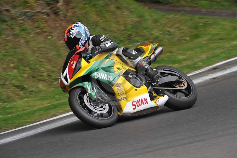 Motorcycle action photographs;Trackday digital images;cadwell;cadwell park photographs;event digital images;eventdigitalimages;motor racing louth lincolnshire;no limits trackdays;peter wileman photography;trackday;trackday photos