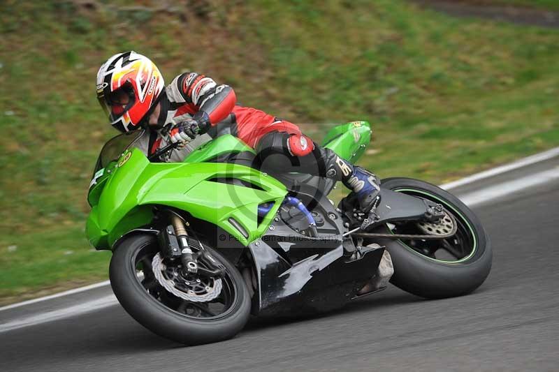 Motorcycle action photographs;Trackday digital images;cadwell;cadwell park photographs;event digital images;eventdigitalimages;motor racing louth lincolnshire;no limits trackdays;peter wileman photography;trackday;trackday photos