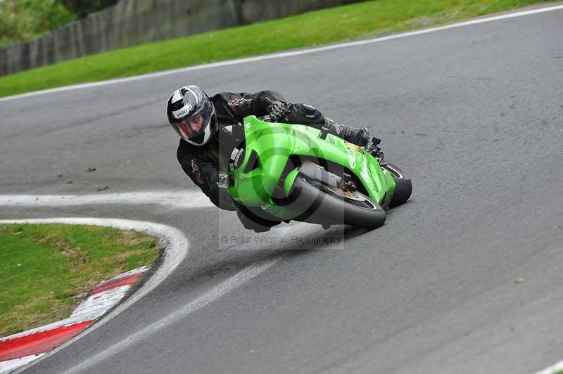 Motorcycle action photographs;Trackday digital images;cadwell;cadwell park photographs;event digital images;eventdigitalimages;motor racing louth lincolnshire;no limits trackdays;peter wileman photography;trackday;trackday photos