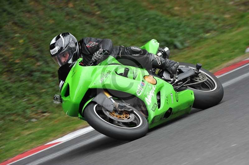 Motorcycle action photographs;Trackday digital images;cadwell;cadwell park photographs;event digital images;eventdigitalimages;motor racing louth lincolnshire;no limits trackdays;peter wileman photography;trackday;trackday photos